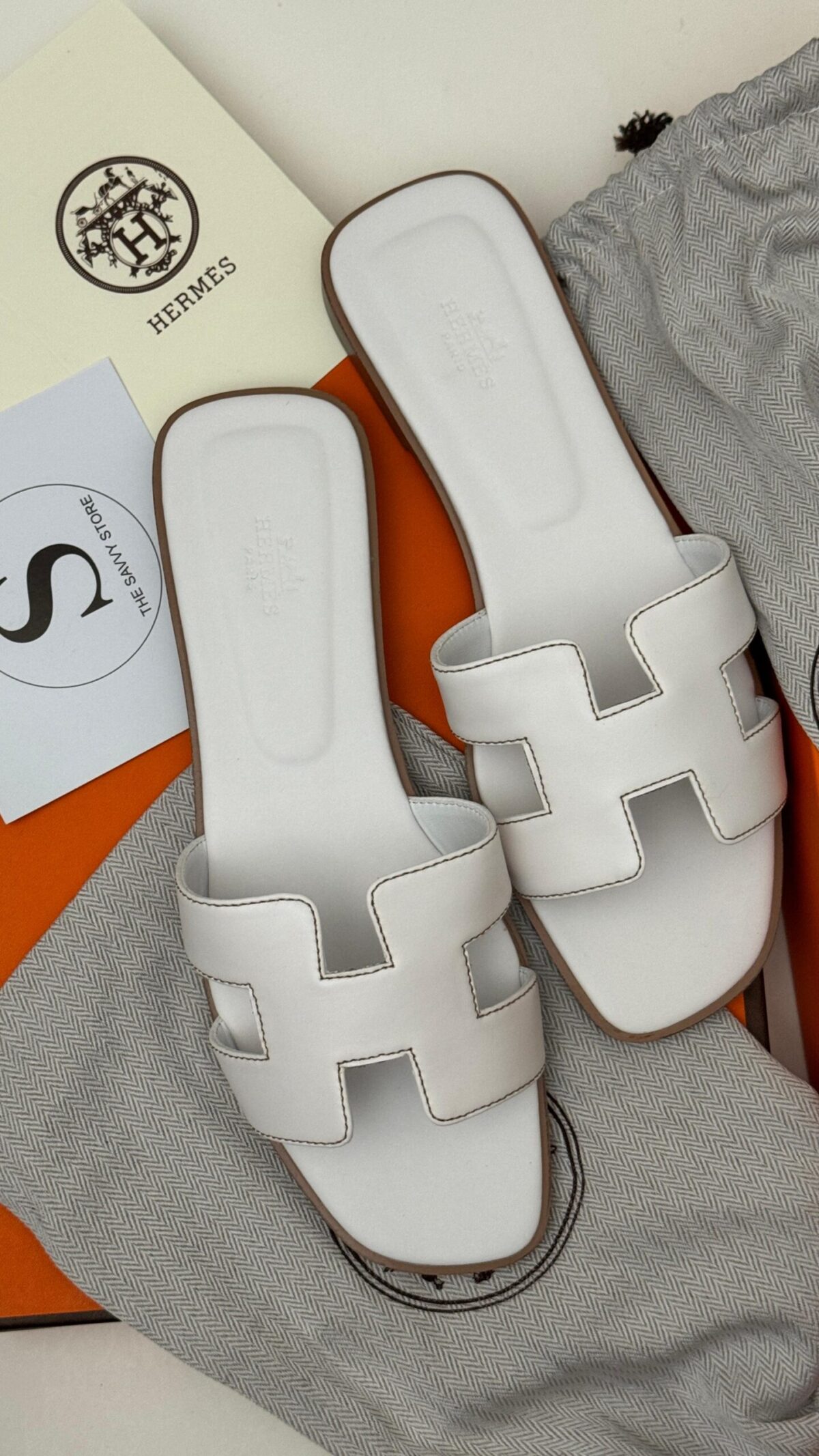 Hermes Orans White