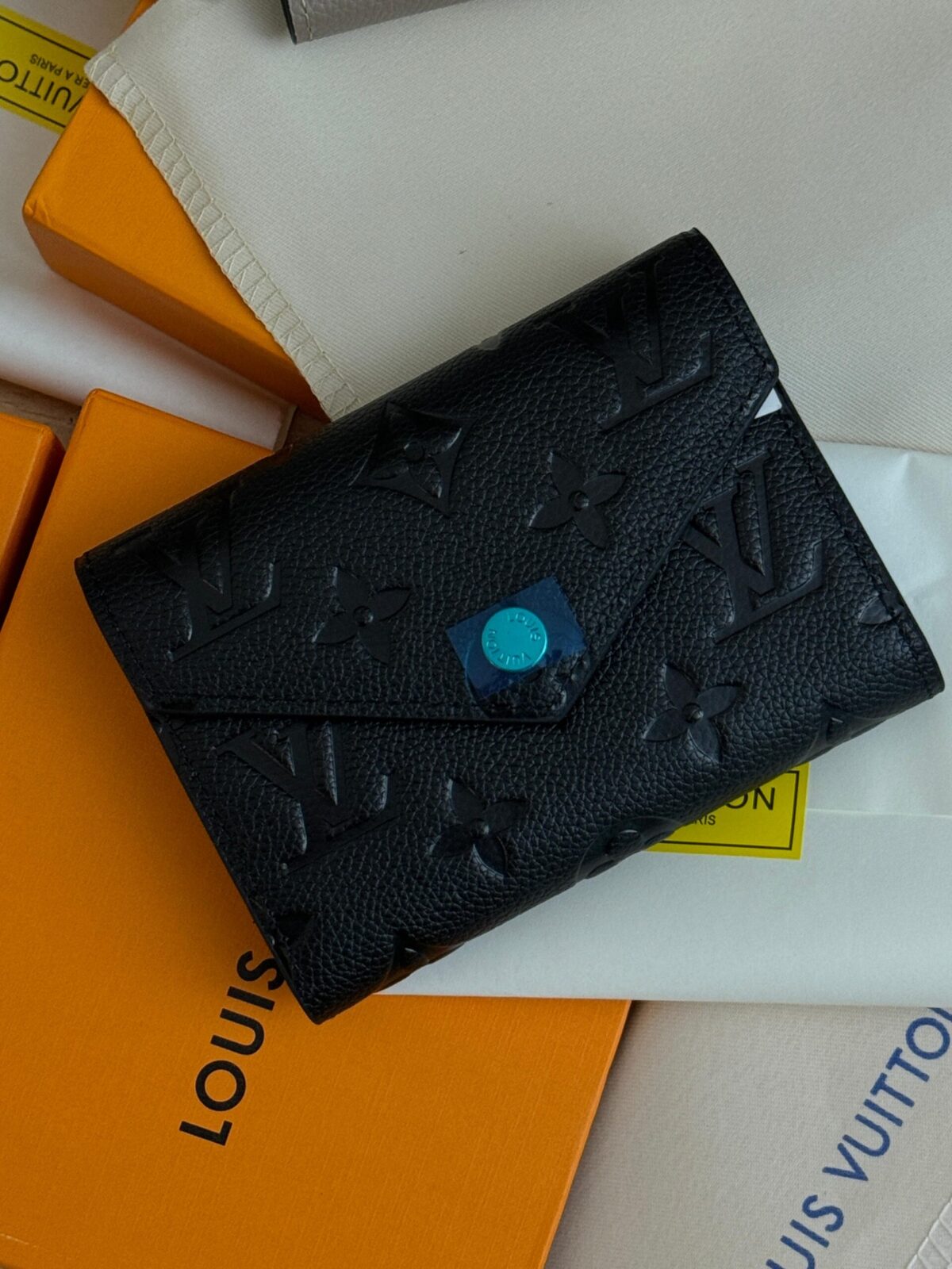 Louis Vuitton  Wallet Black – Women’s