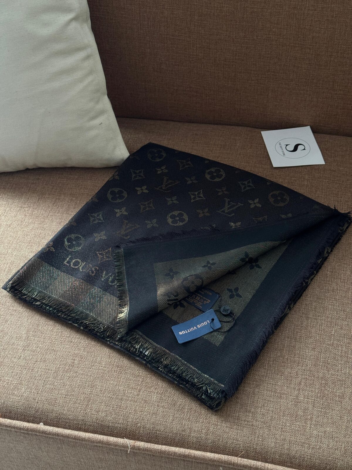 LV Scarf Black