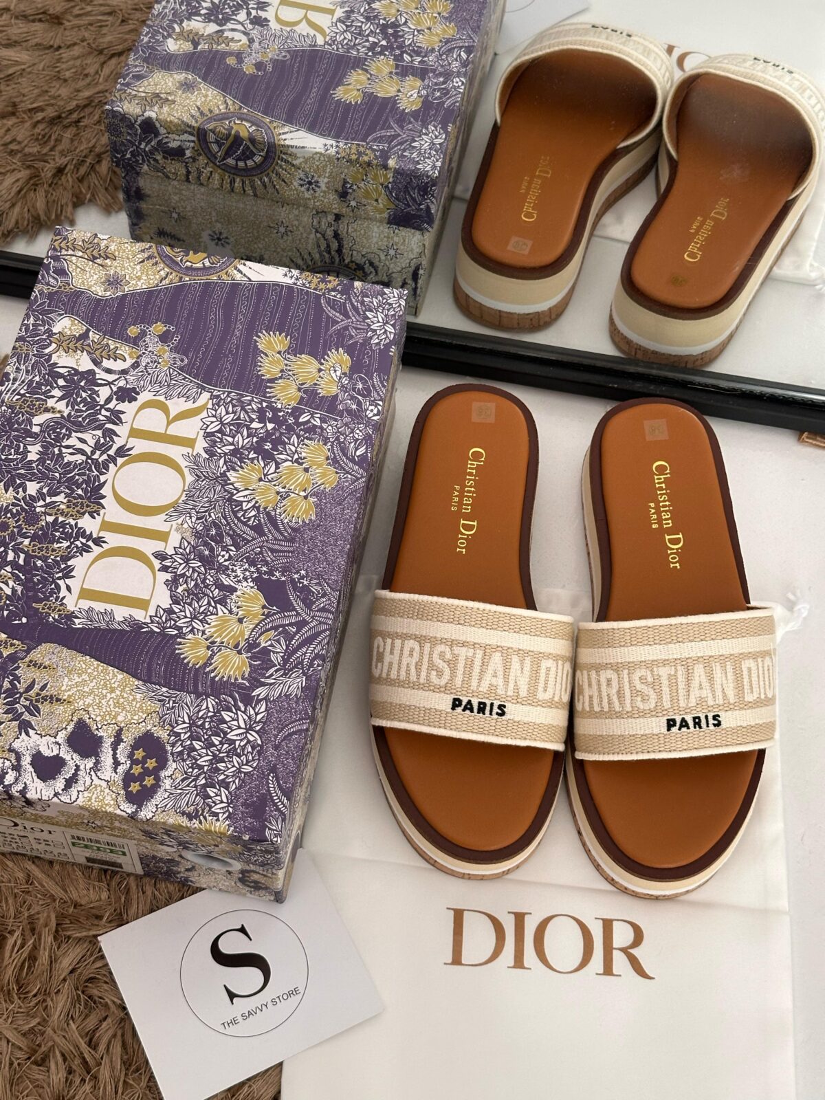 Christian Dior Dway Slide 38